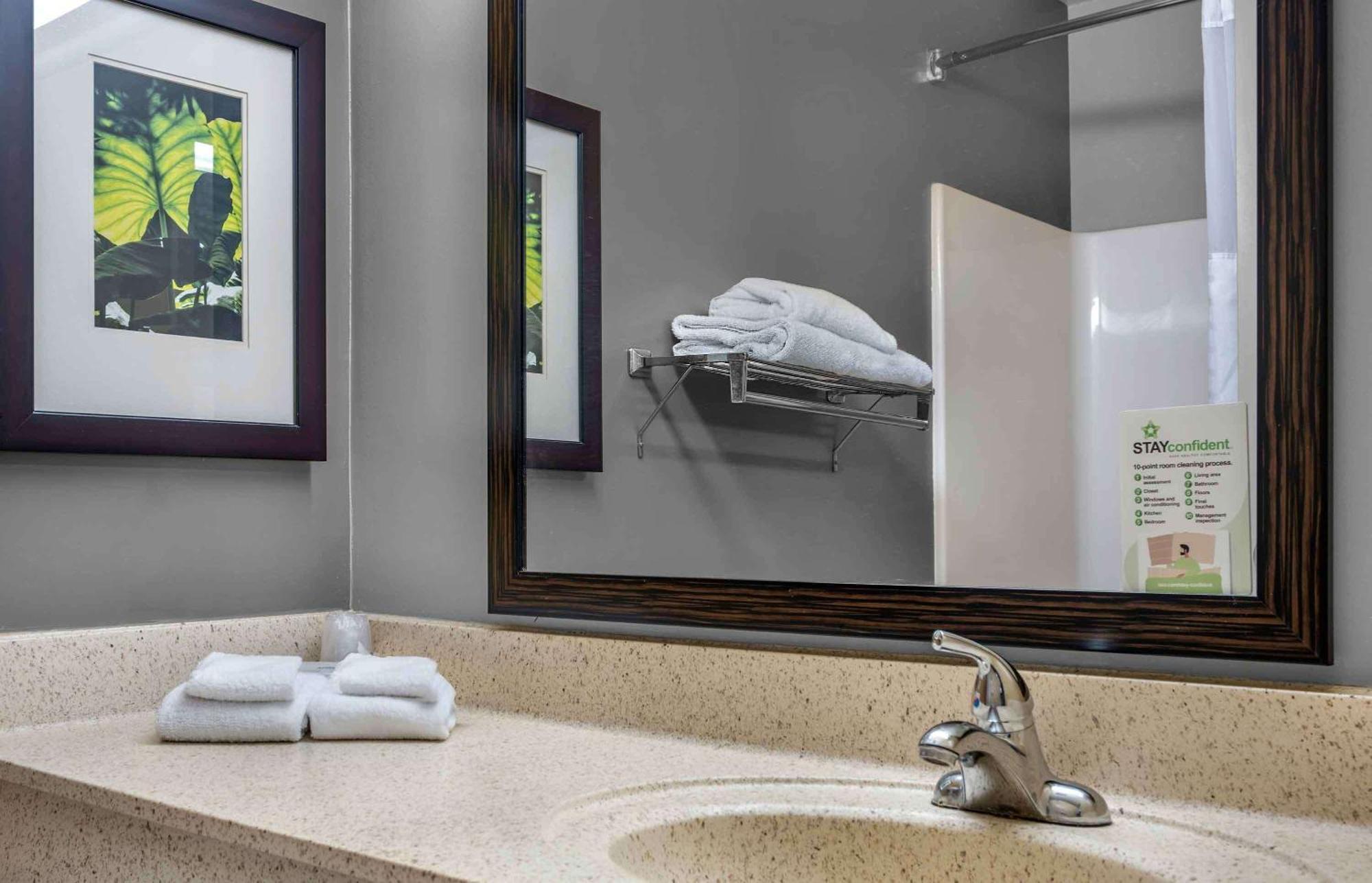 Extended Stay America Suites - Washington Dc Germantown Milestone Екстер'єр фото