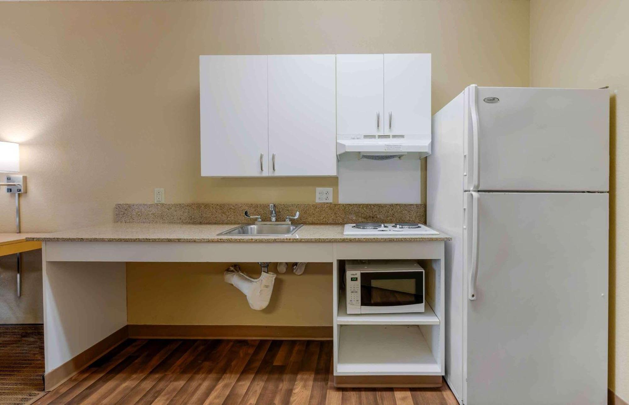 Extended Stay America Suites - Washington Dc Germantown Milestone Екстер'єр фото