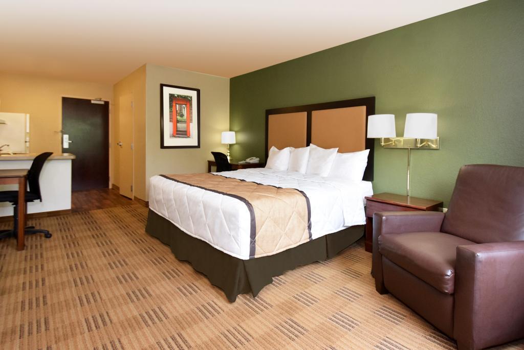 Extended Stay America Suites - Washington Dc Germantown Milestone Екстер'єр фото